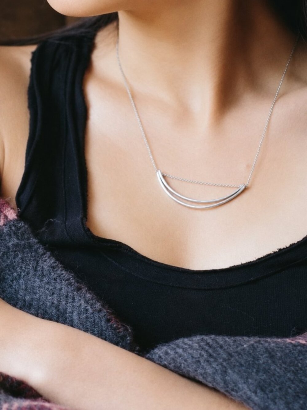 LUNETTE NECKLACE